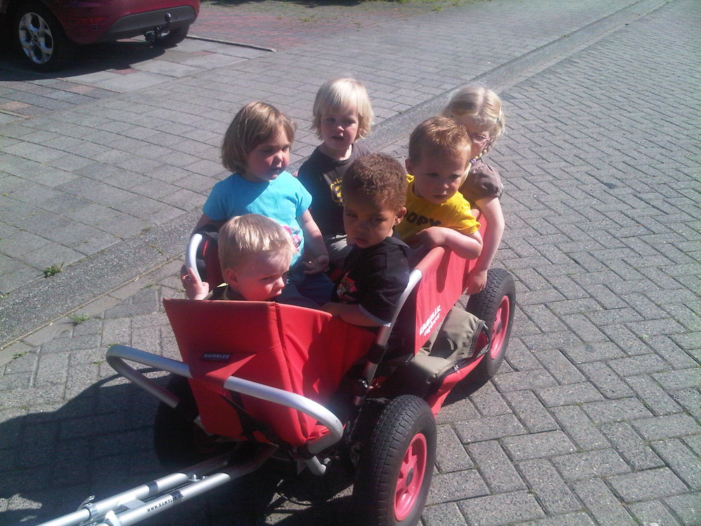 Kinderopvang Poppejans Groningen - bolderkar